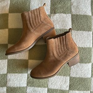 GREAT CONDITION FRANCO FORTINI SUEDE BOOTIES
